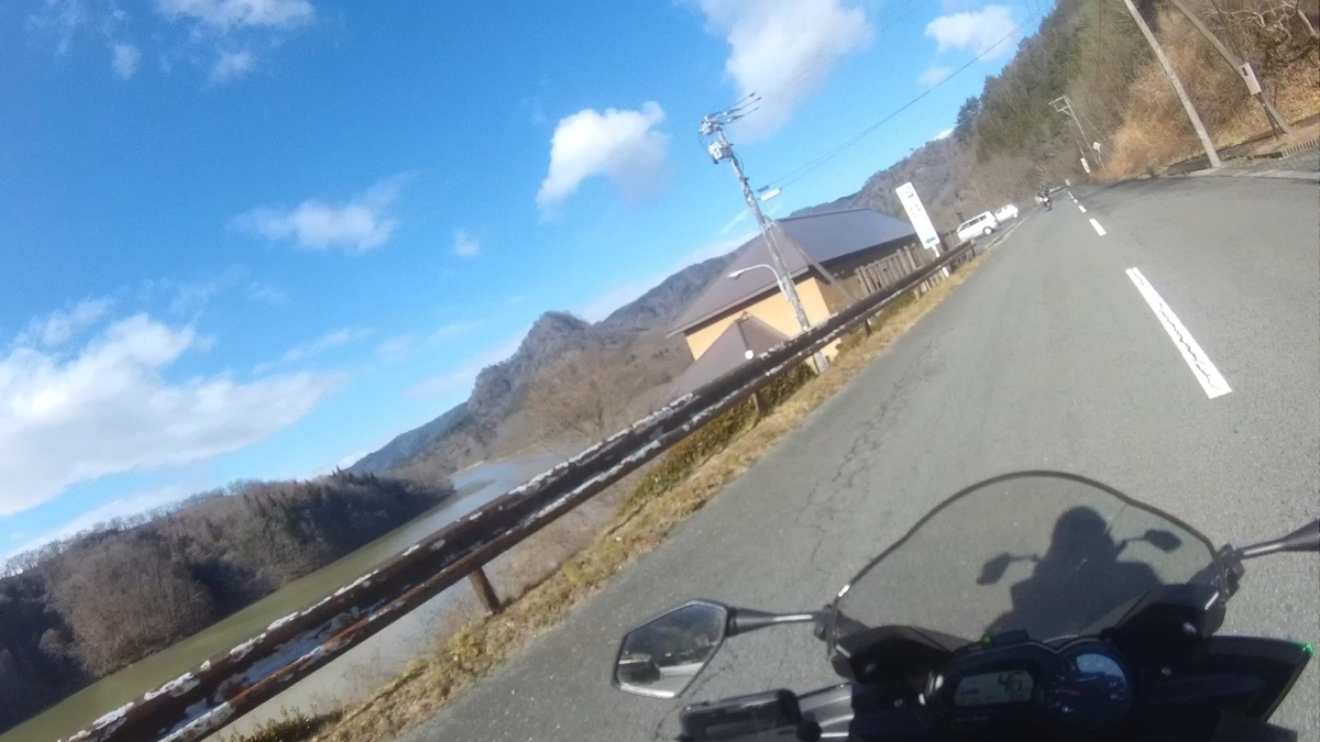 f:id:corocoma:20191223204942j:plain