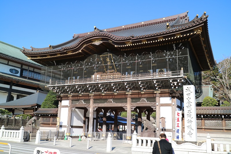 成田山新勝寺の総門