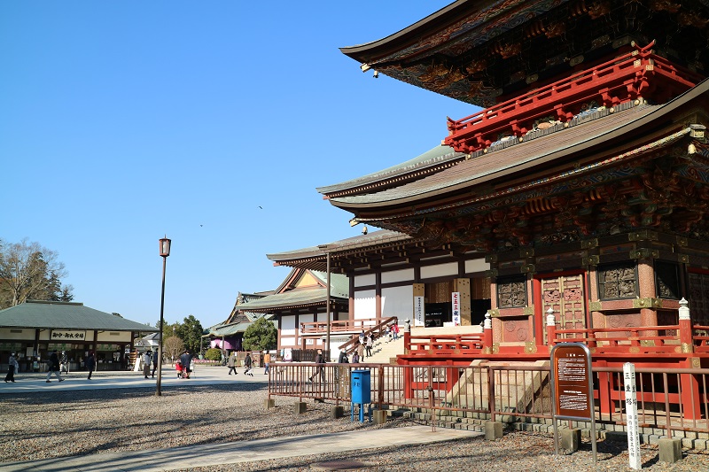 三重塔から見える大本堂