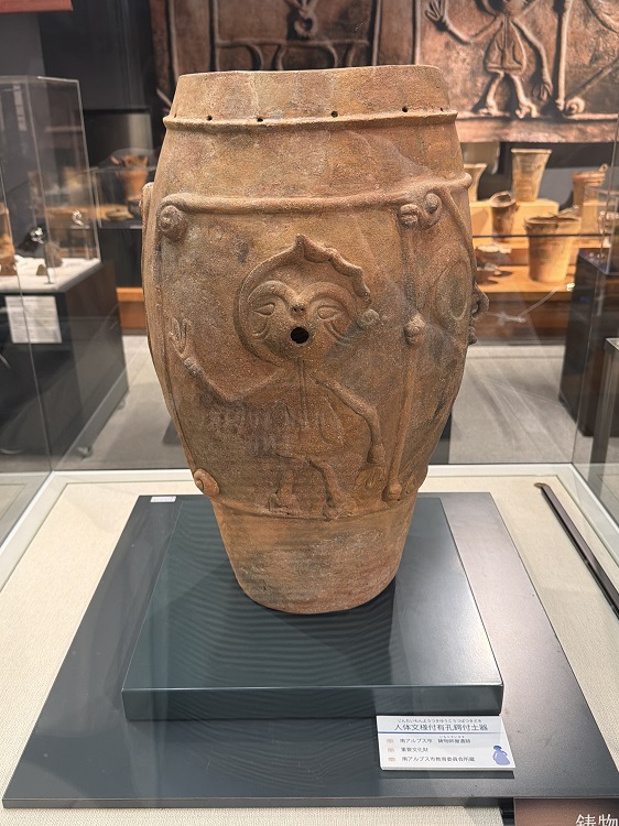 山梨県南アルプス市にある『ふるさと文化伝承館』でかわいい土偶と