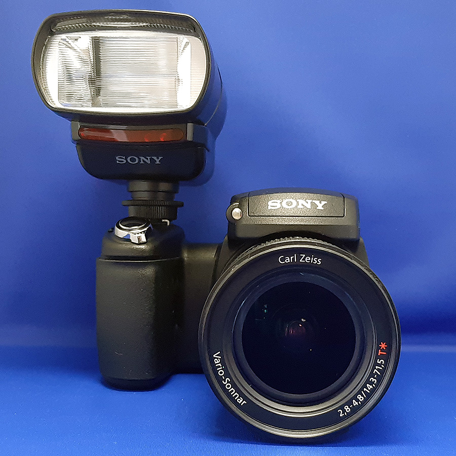 SONY DSC-R1 デジカメ 千円ハイエンドコンデジ『SONY DSC-R1』 - フォト・ディレッタント