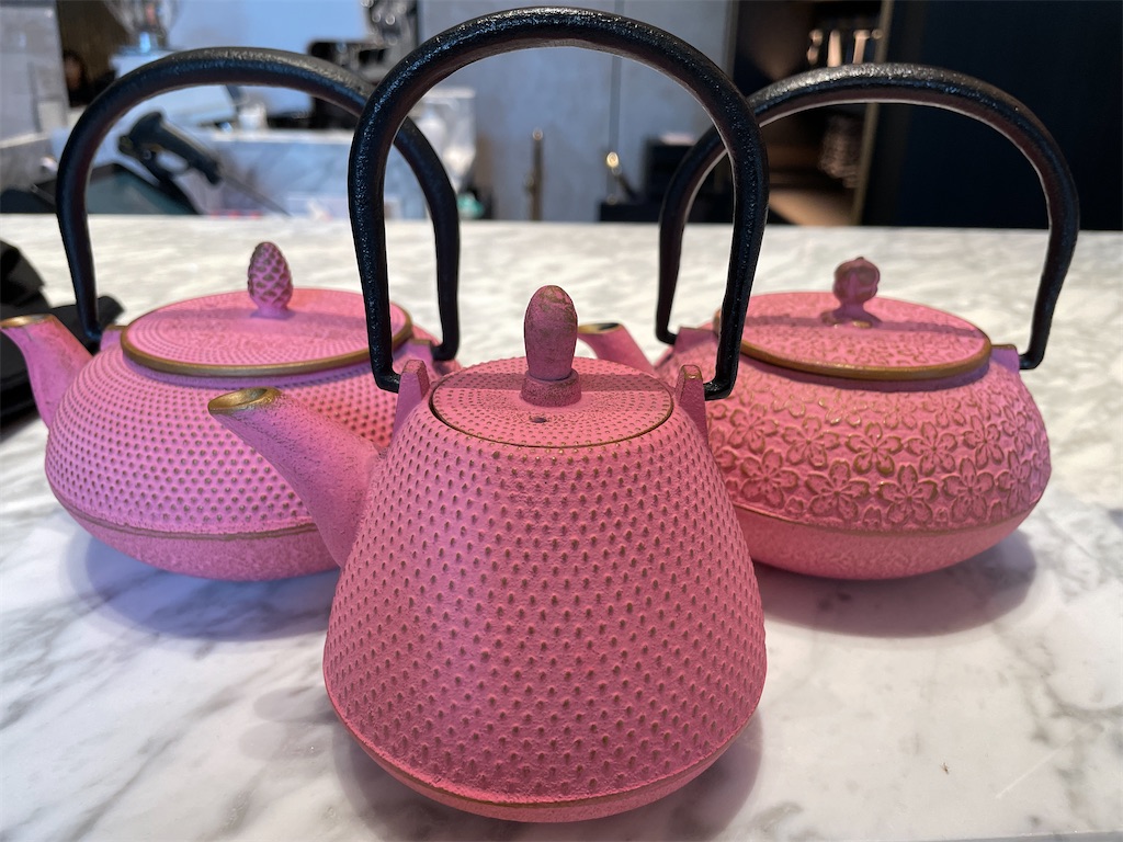 鉄瓶　フォション鉄瓶　ピンク急須 フォションホテル京都」でアフタヌーンティー - 器とたべもの