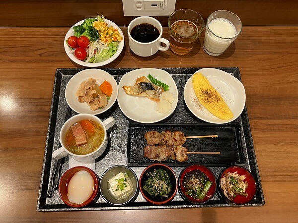 朝食ビュッフェ