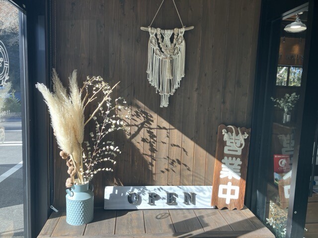 axis cafe　入り口
