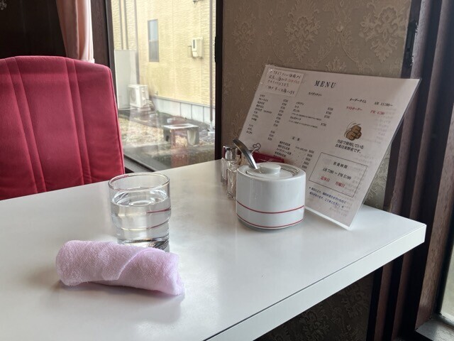 喫茶店の卓上