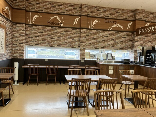 JA愛知西 産直広場南小渕店　イートインスペース