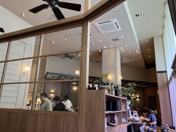 SALVATORE CUOMO Cafe mozoワンダーシティ　内装