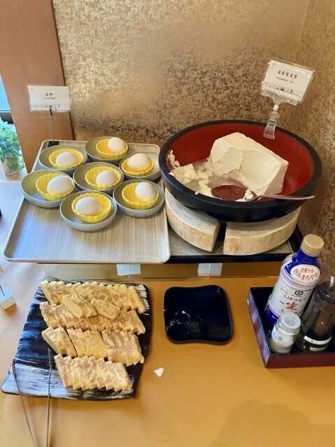伊勢旬彩 楽座　豆腐と卵