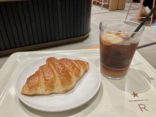 スターバックス リザーブ(R) カフェ 名古屋 栄 HAERA店