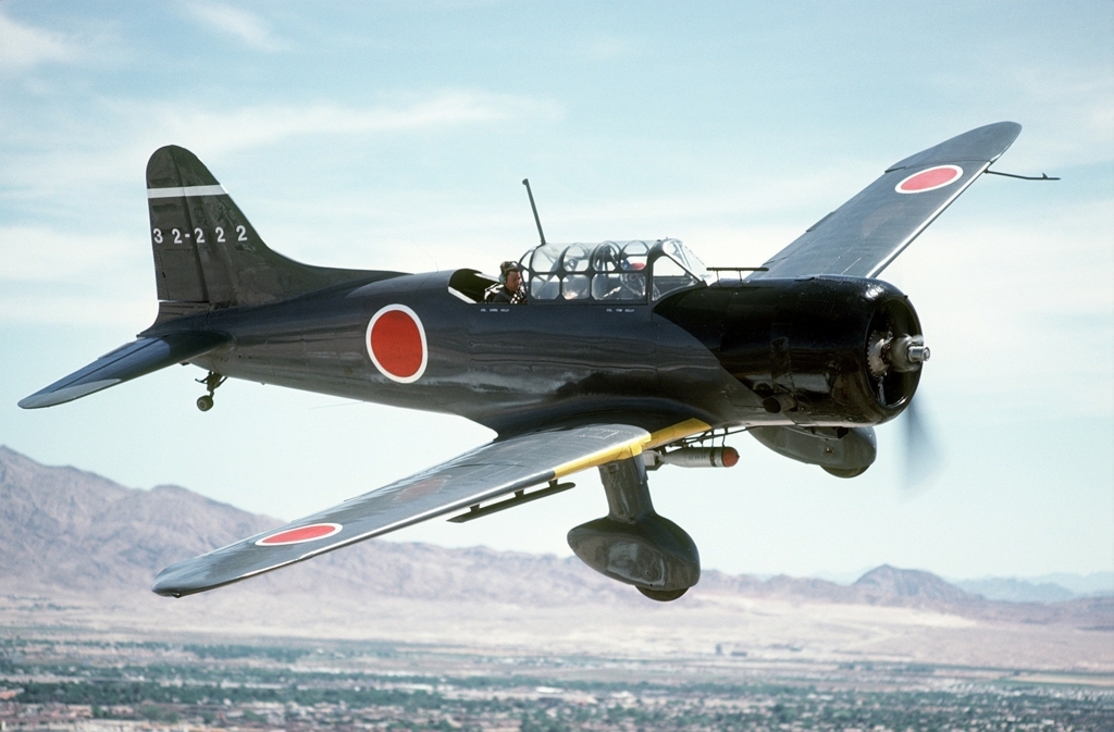 ビジネス本の書評を淡々と更新するブログ 失敗の本質 - 日本軍の組織論的研究。日本軍の失敗の本質が、現代のビジネスに問いかけるもの