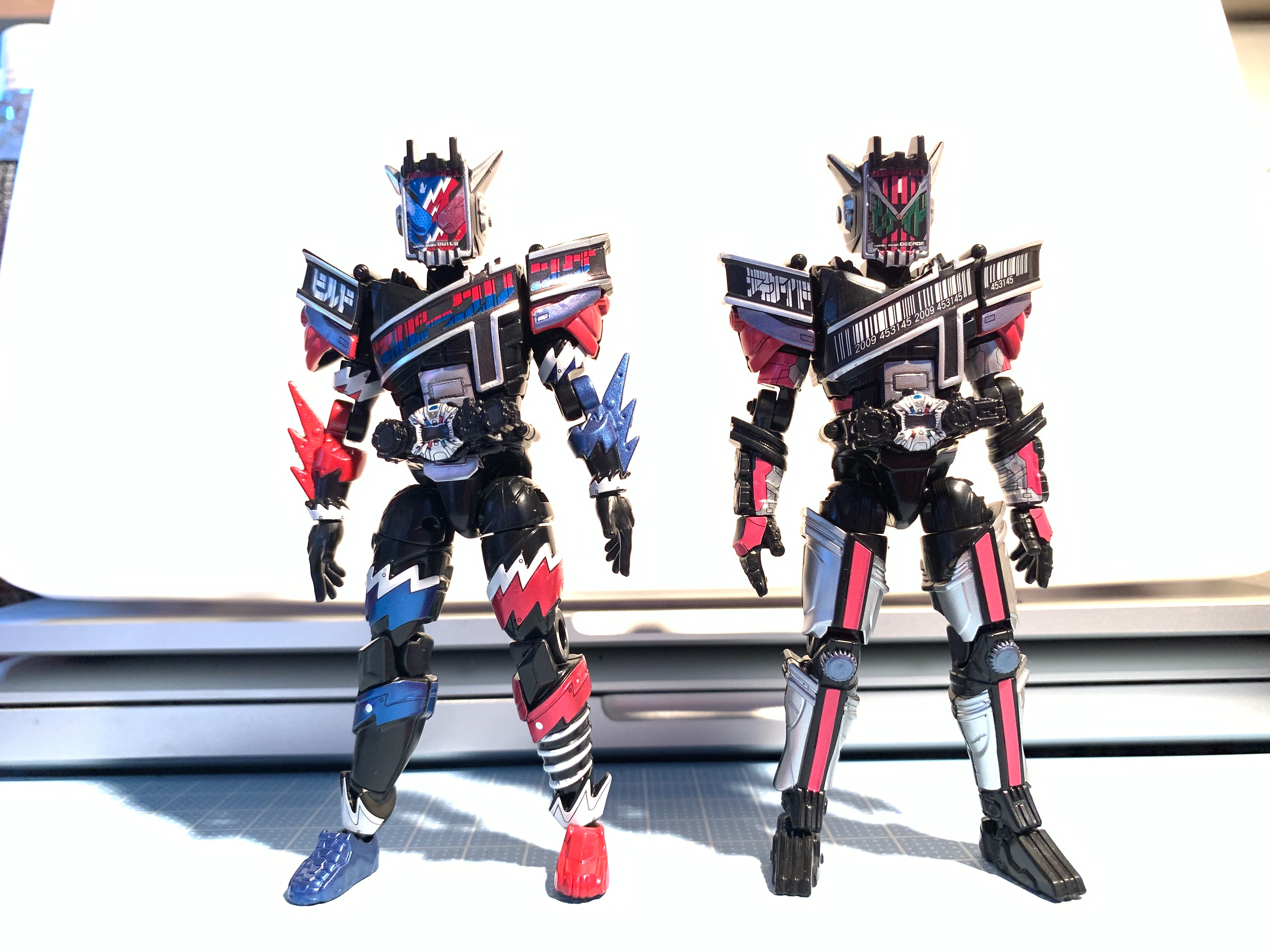 食玩】仮面ライダージオウ 装動RIDE8 feat.創動 仮面ライダービルドの 