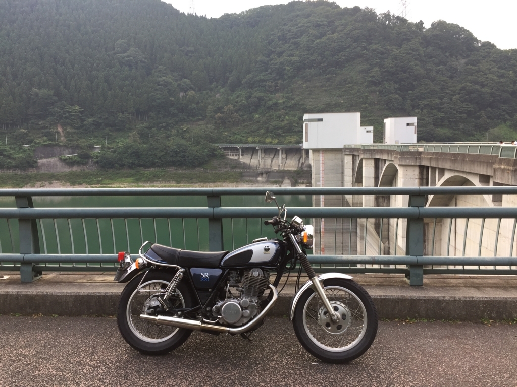 値下げSR400 ペイトンプレイス　キャプトンマフラー　キャブ車　JMCA非認定