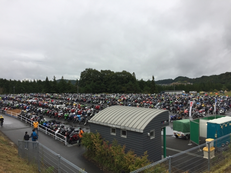 Motogpでキャンプ キャンツー観戦は最高に楽しかった 日本gp 2019 ツインリンクもてぎ モトブログ Youtube
