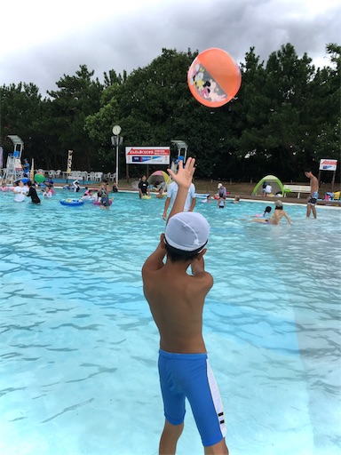 緑地公園　服部緑地　プール　ウォーターランド