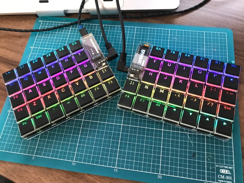 Helix キーボードキットを組み立てた話 - critical alertのブログ