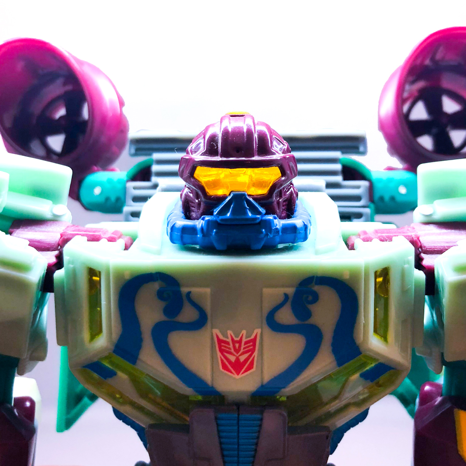 トランスフォーマー：Botcon2012 シャッタードグラス オクト
