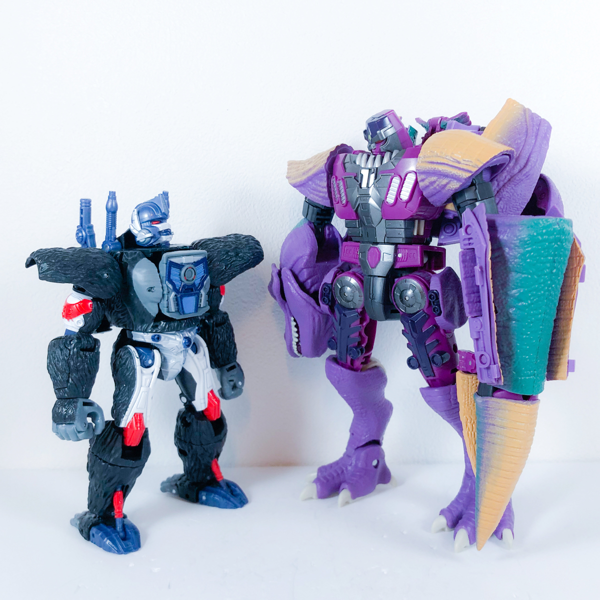 トランスフォーマー キングダム オプティマスプライマル、メガトロン（ビースト） トランスフォーマー キングダム オプティマスプライマル