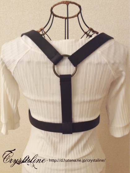 スチームパンクハーネスの作り方 背面完成図