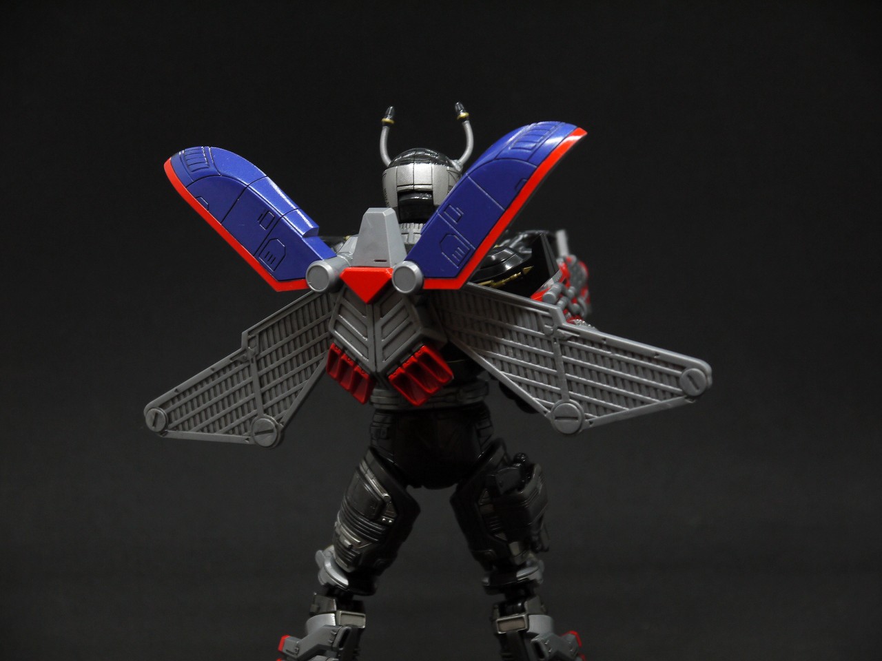 SMP Kit makes pose】重甲ビーファイター ブラックビート - Ko-Ga 