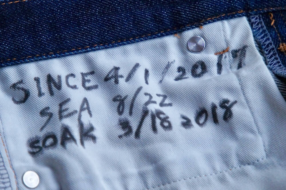 A P C デニム プチスタンダード1年間の色落ちと感想 無塩せきガソリン
