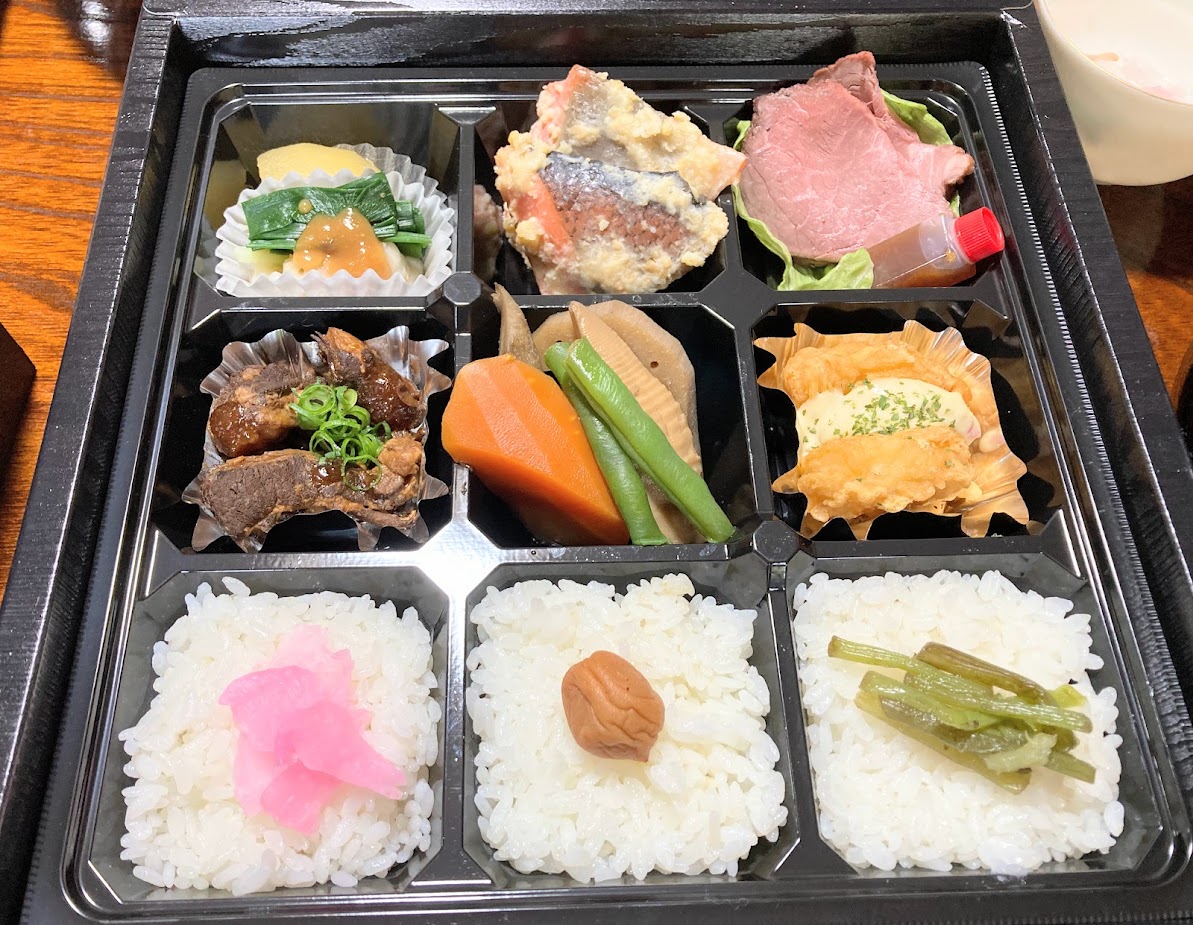 長野市 宅配弁当 やま厨房 本格派お料理の宅配 お子様からシニアさんまで豊富なメニュー 食べ歩き夫婦のながのグルメ 長野市 宅配弁当 やま厨房 本格派お料理の宅配 お子様からシニアさんまで豊富なメニュー 食べ歩き夫婦のながのグルメ