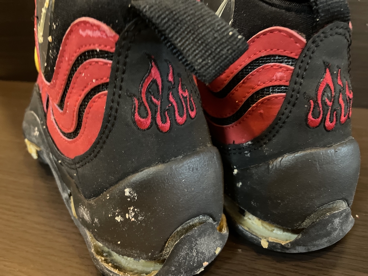 NIKE AIR BAKINのソールスワップ依頼が入ったよ！の話 - しまぶ