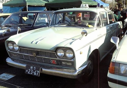 旧車 初代セドリックと横目セドをどう呼ぶか問題 型式名 カトラス アメ車 旧車 イラスト