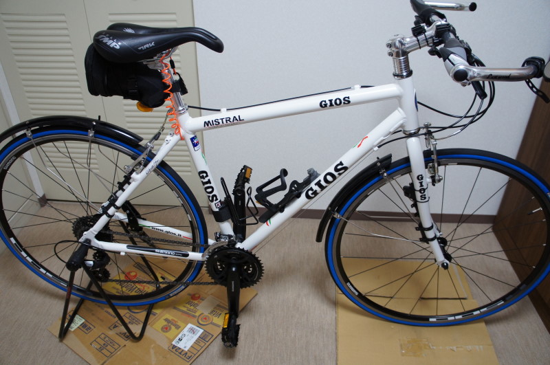 タイヤ 細い 自転車