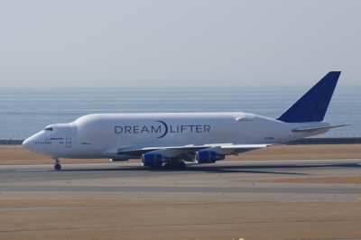 747-400LCF-1.jpg