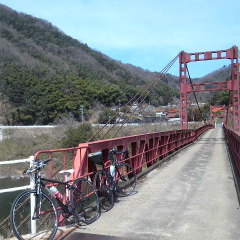f:id:cycle_piyo:20170326195839j:plain f:id:cycle_piyo:20170326195839j:plain