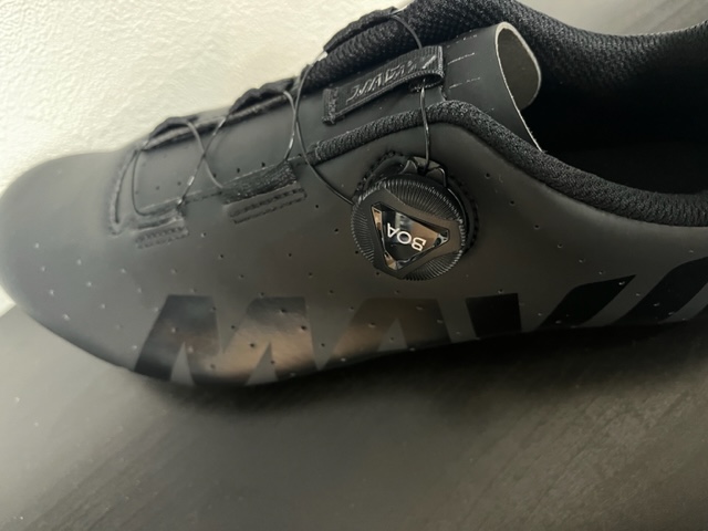 MAVIC COSMIC Boa 42 26.5 使用少 ビンディング シューズ MAVIC COSMIC Boa 42 26.5 使用少 ビンディング シューズ（稲城