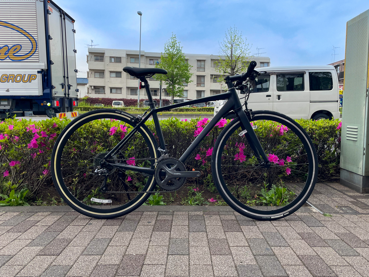 カジュアルで速くて快適なフラットバーロードバイクはいかかですか