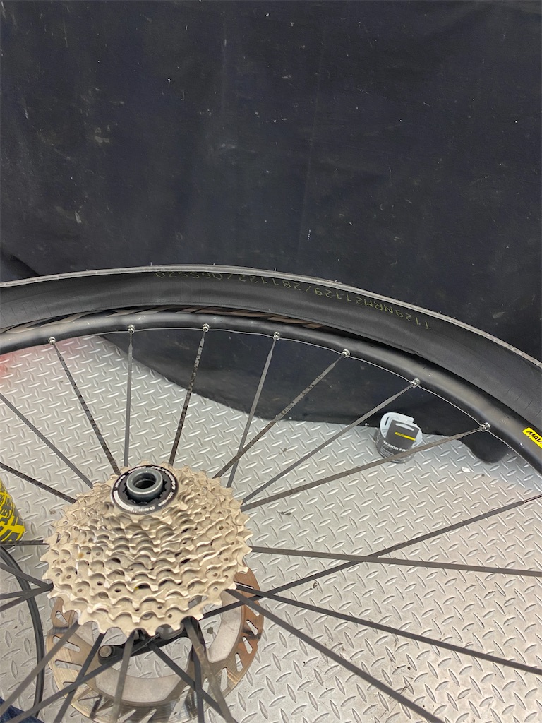 東越谷店】MAVICのタイヤつけてみた - コーダーブルームショップ東越谷