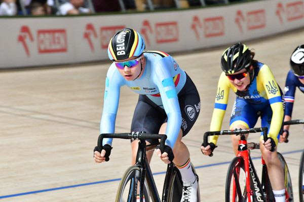 f:id:cyclistfan:20171105013726j:image