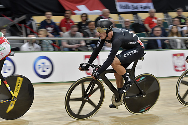 f:id:cyclistfan:20190316231755j:plain