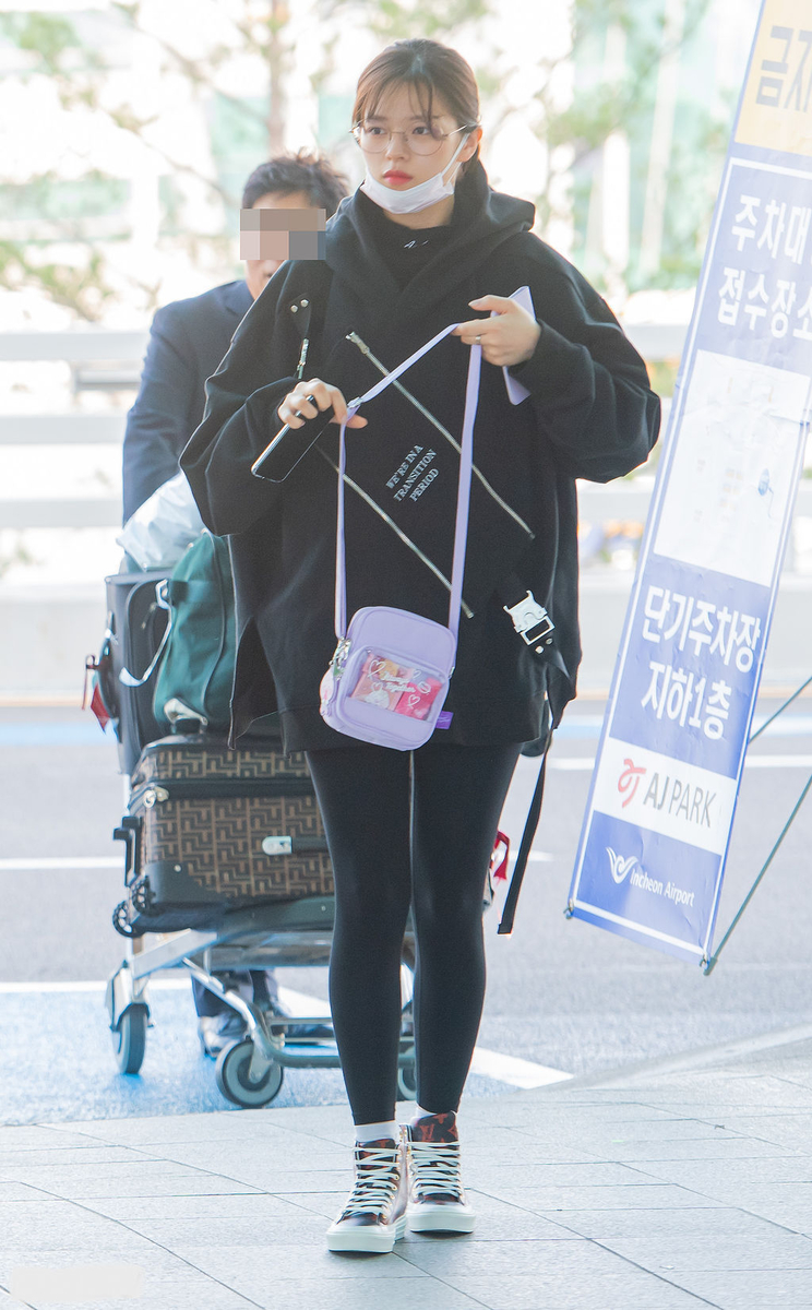 Twiceジョンヨンのスニーカーコレクション きゃろりーな