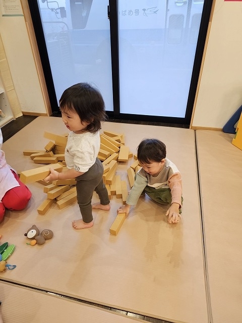 たくさんのおもちゃで遊んだよ🎶 - d-chuo-sakuranbo blog