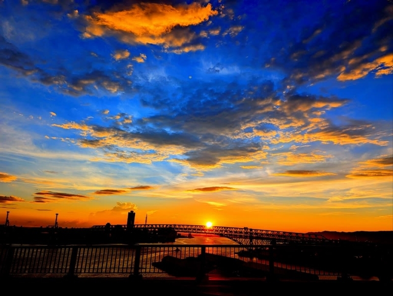 なみはや大橋の天辺から夕日を撮影♫ - のんびり行きましょう！！