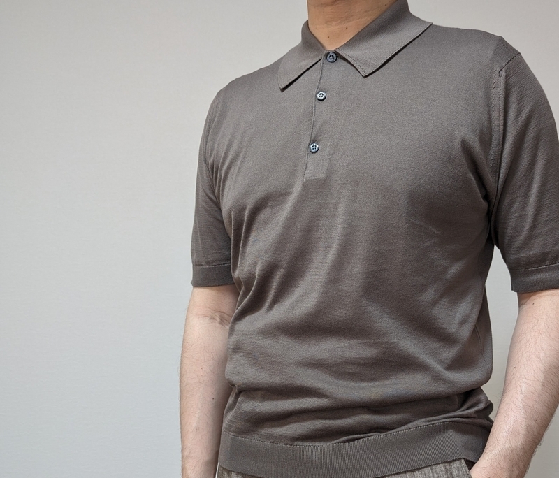 ジョンスメドレー　cisis（isis） Mサイズ　グレー ニットポロの王様。JOHN SMEDLEY（ジョンスメドレー）のISISを