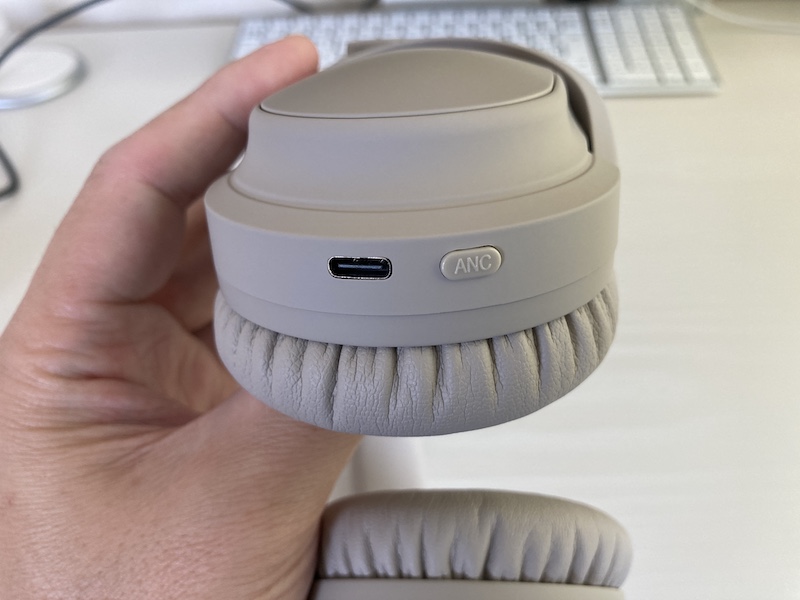 ag WHP01K ワイヤレス ヘッドホン ノイズキャンセリング ノイキャン Amazon.co.jp: ag WHP01K 【AG-WHP01K】 ワイヤレス ヘッドホン