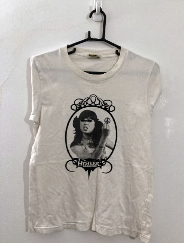 捨てられないけど着られないTシャツコレクション - この丸メガネ