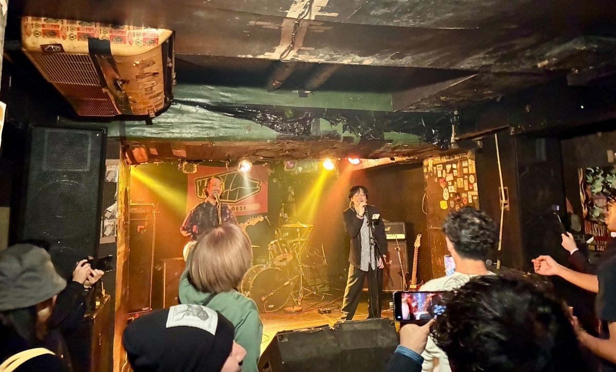 ガダラピッグのライブ風景