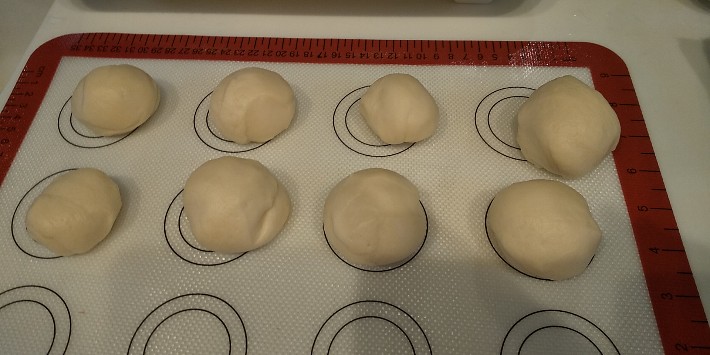 甘さ控えめ止まらない！手作りあんこで あんパン