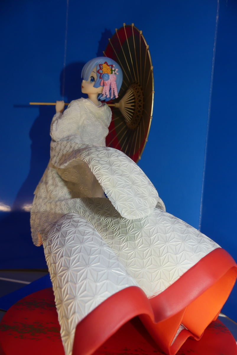 見ている先の相手は誰 リゼロ レムー白無垢 綿帽子ver ー フィギュアレビュー 駄菓子屋keiちゃんの実質3畳のフィギュア部屋 フィギュア レビュー 秋葉原観光 秋葉原ランチetc