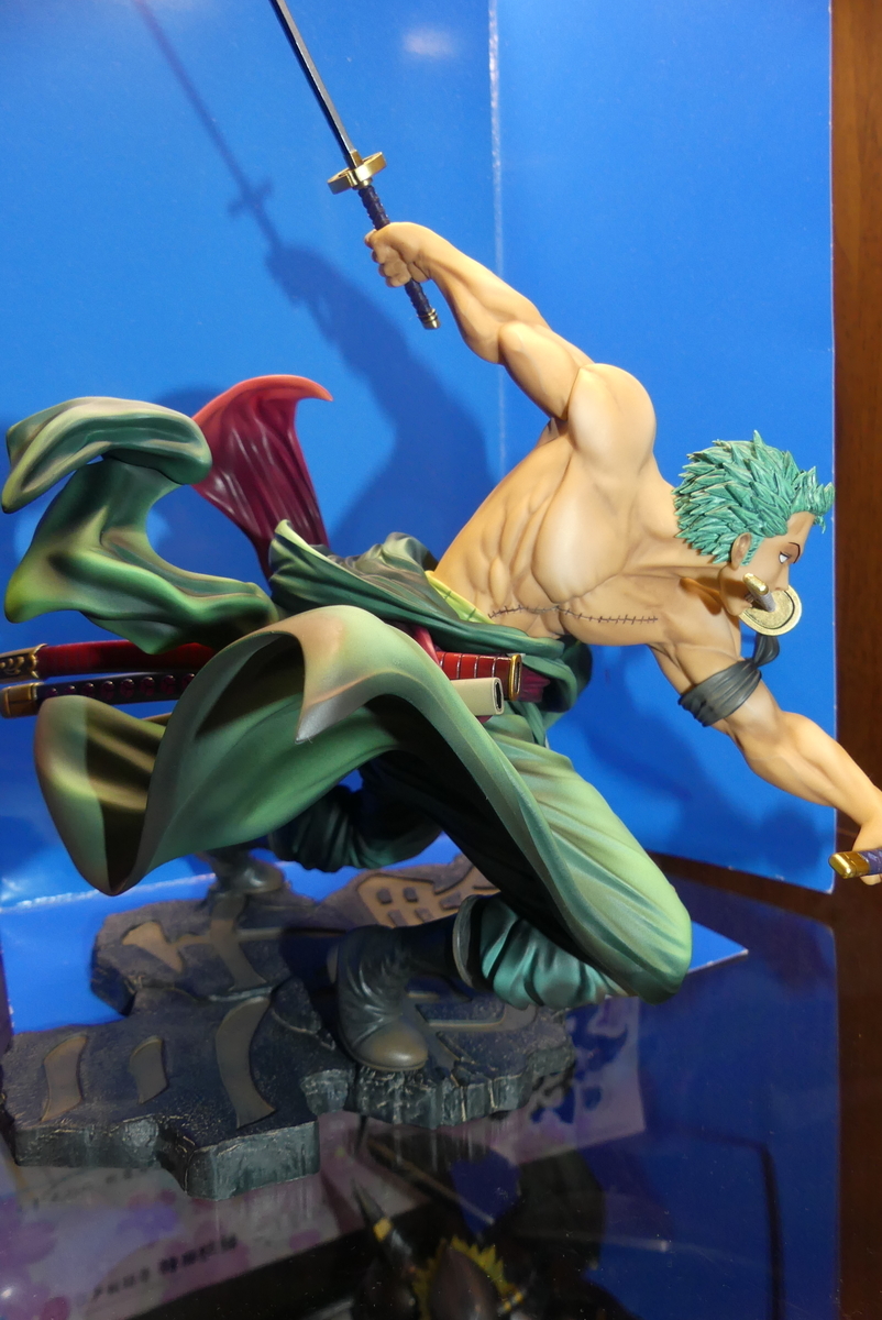 ワンピース 迫力がハンパじゃない P O P Maximum ロロノア ゾロ ー三千世界 ー フィギュアレビュー 駄菓子屋keiちゃんの実質3 畳のフィギュア部屋 フィギュアレビュー 秋葉原観光 秋葉原ランチetc