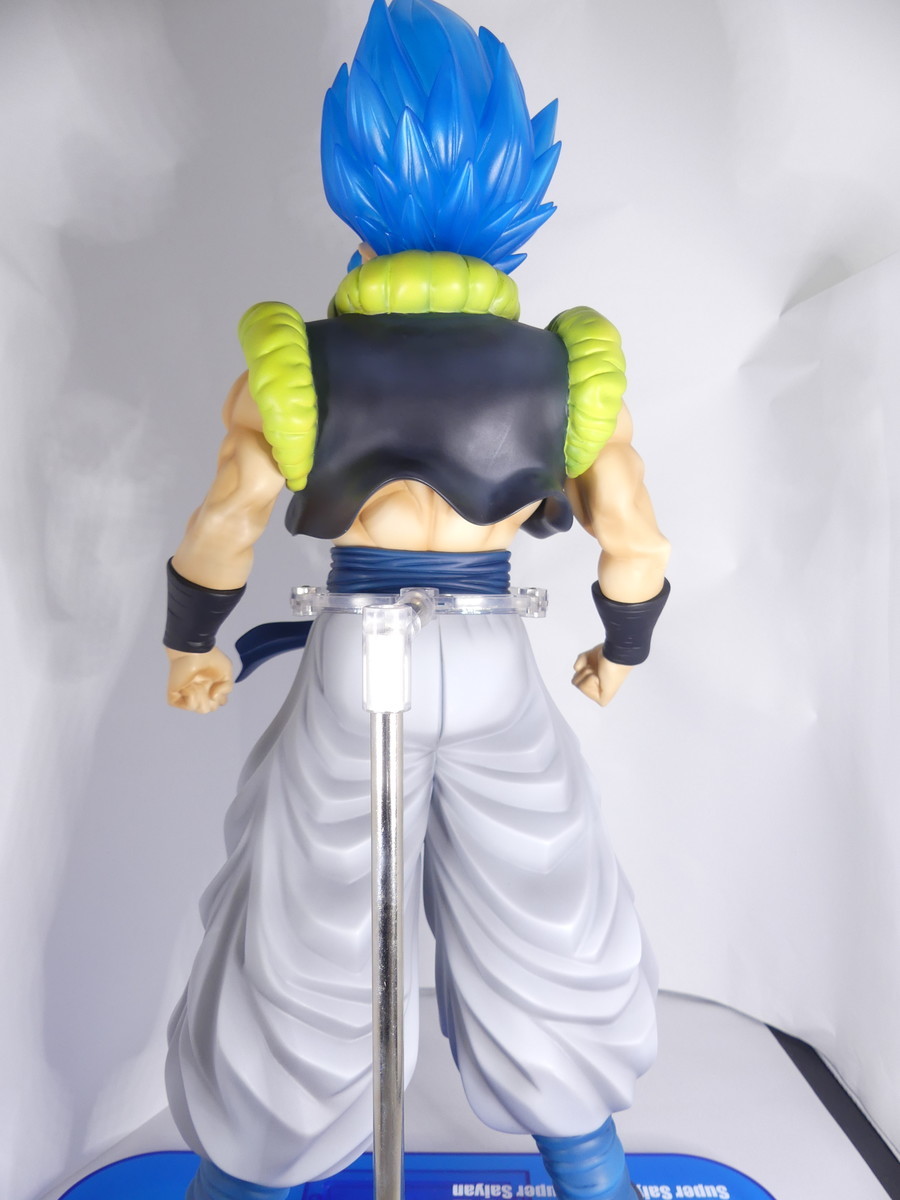 フィギュア レビュー】『ドラゴンボール』超絶デカい！SSGSSゴジータ