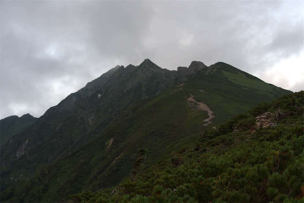 田立泰彦 穂高連峰 涸沢岳と涸沢ヒュッテ