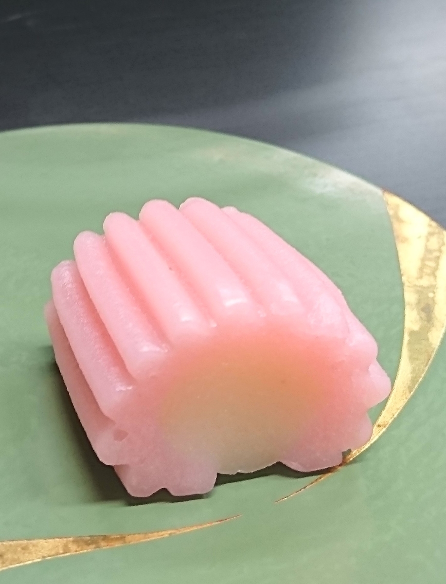 あかねやさんの がんづき 白 大福だんごお菓子な毎日 あかねやさんの がんづき 白 大福だんごお菓子な毎日