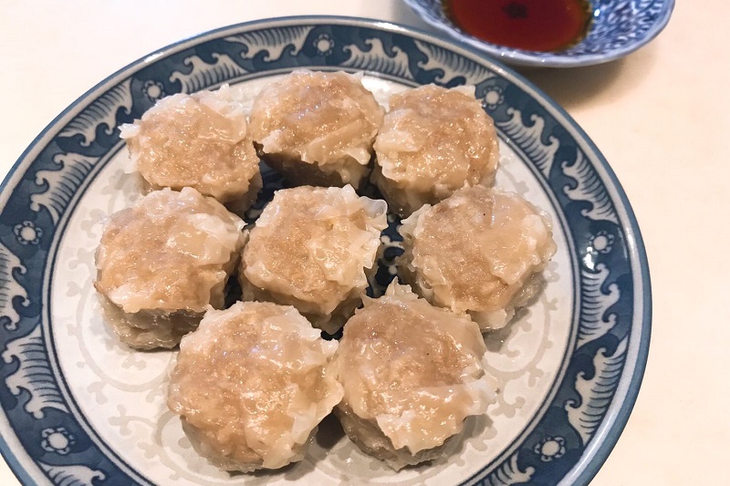 食べる前のシューマイ