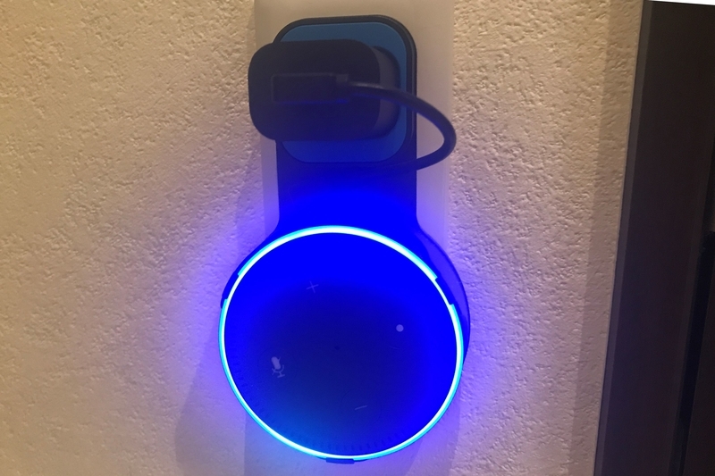 コンセントに付けたEcho Dot